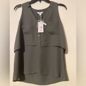 NWT Candie’s Tiered Sleeveless Blouse, Olive Green, Size